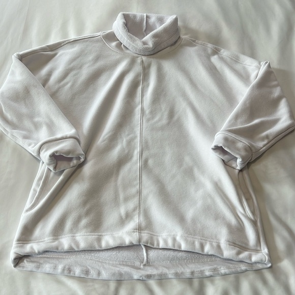 Workshop Republic Clothing White Fleece Lined Cowl Neck Sweatshirt w/ Pockets - Picture 1 of 5